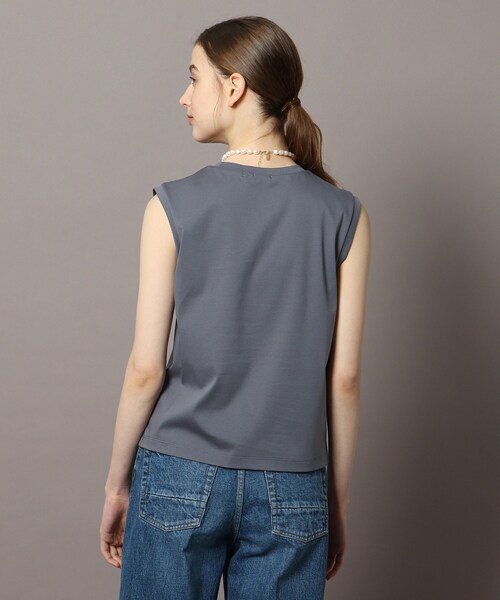DRESSTERIOR(ドレステリア)の「◆【接触冷感/抗菌防臭/消臭】アイスクリアコットンノースリーブTシャツ(タンクトップ・レディース・チャコールグレー/オフホワイト/ブルー/ライトパープル・38/36)」の7枚目の写真