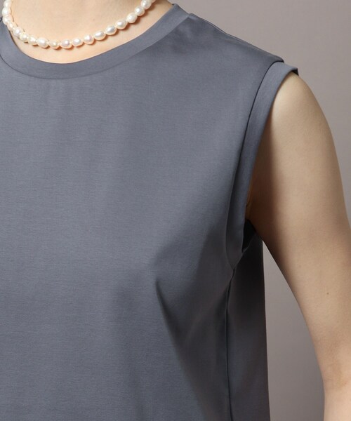 DRESSTERIOR(ドレステリア)の「◆【接触冷感/抗菌防臭/消臭】アイスクリアコットンノースリーブTシャツ(タンクトップ・レディース・チャコールグレー/オフホワイト/ブルー/ライトパープル・38/36)」の8枚目の写真