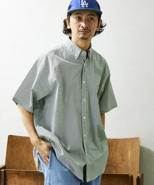 JOURNAL STANDARD relume（ジャーナルスタンダード　レリューム）の「Relume Sports Wear ボタンダウン半袖シャツ（シャツ/ブラウス・メンズ・グリーン/ブルー/ネイビー/ベージュ・MEDIUM/LARGE）」の2枚目の写真