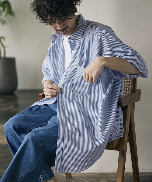 JOURNAL STANDARD relume（ジャーナルスタンダード　レリューム）の「Relume Sports Wear ボタンダウン半袖シャツ（シャツ/ブラウス・メンズ・グリーン/ブルー/ネイビー/ベージュ・MEDIUM/LARGE）」の8枚目の写真