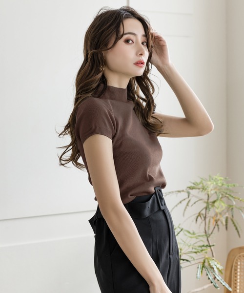 Julia Boutique（ジュリアブティック）の「ベーシックハイネック半袖ニットトップス/22028（ニット/セーター・レディース・ホワイト/ベージュ/イエロー/ブラック/ラベンダー/オレンジ系/ピンク/ミント/ネイビー/ブラウン・ONE）」の16枚目の写真