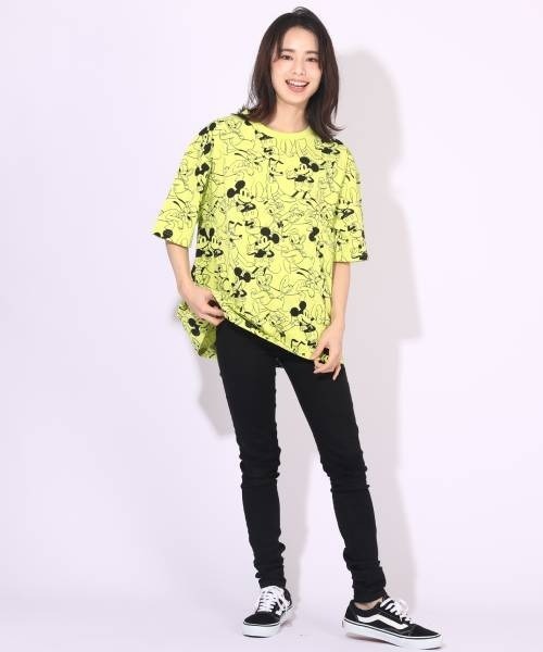 Disney(ディズニー)の「一部店舗/通販限定 親子お揃い ディズニー 総柄Tシャツ 6468A(Tシャツ/カットソー・レディース・オレンジ系その他/ピンク/ライトグリーン/グリーン/コーラルピンク/パープル/オレンジ/ターコイズブルー/ライトブルー/バイオレット・S/M/L/XL)」の14枚目の写真