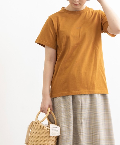 POU DOU DOU(プードゥドゥ)の「VINGT-TROIS刺繍Tee(Tシャツ/カットソー・レディース・ブラック/オフホワイト/ピンク/ターコイズブルー/キャメル・3)」の5枚目の写真