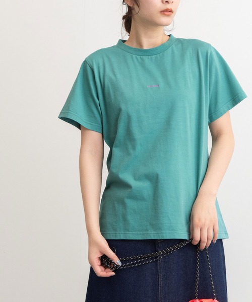 POU DOU DOU(プードゥドゥ)の「VINGT-TROIS刺繍Tee(Tシャツ/カットソー・レディース・ブラック/オフホワイト/ピンク/ターコイズブルー/キャメル・3)」の4枚目の写真