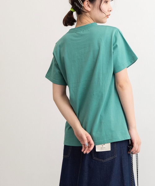 POU DOU DOU(プードゥドゥ)の「VINGT-TROIS刺繍Tee(Tシャツ/カットソー・レディース・ブラック/オフホワイト/ピンク/ターコイズブルー/キャメル・3)」の16枚目の写真