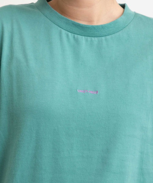 POU DOU DOU(プードゥドゥ)の「VINGT-TROIS刺繍Tee(Tシャツ/カットソー・レディース・ブラック/オフホワイト/ピンク/ターコイズブルー/キャメル・3)」の17枚目の写真