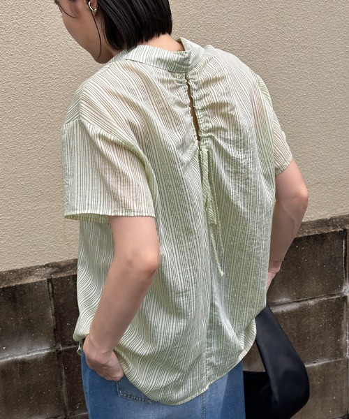 select MOCA(セレクトモカ)の「バックオープンシアーストライプシャツ(シャツ/ブラウス・レディース・ベージュ/オフホワイト/グリーン・FREE)」の22枚目の写真