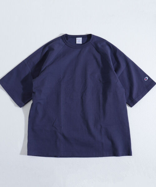 Champion（チャンピオン）の「【WEB限定】【Champion/チャンピオン】ビッグシルエットラグランハーフスリーブTee（Tシャツ/カットソー・メンズ・パープル/レッド/オリーブ・LARGE）」の3枚目の写真