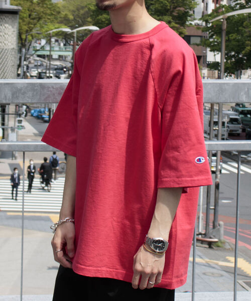 Champion（チャンピオン）の「【WEB限定】【Champion/チャンピオン】ビッグシルエットラグランハーフスリーブTee（Tシャツ/カットソー・メンズ・パープル/レッド/オリーブ・LARGE）」の22枚目の写真