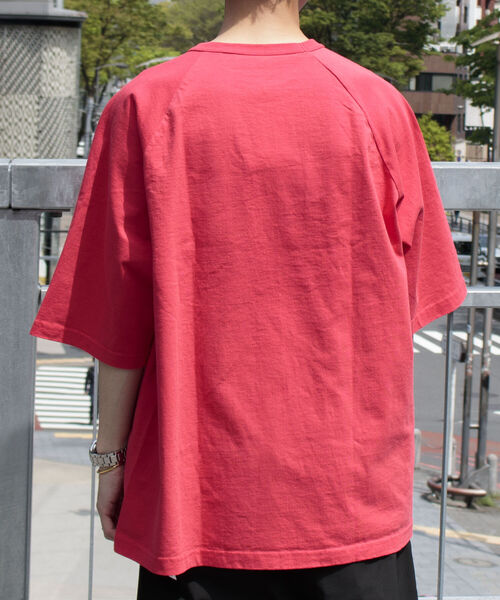 Champion（チャンピオン）の「【WEB限定】【Champion/チャンピオン】ビッグシルエットラグランハーフスリーブTee（Tシャツ/カットソー・メンズ・パープル/レッド/オリーブ・LARGE）」の21枚目の写真