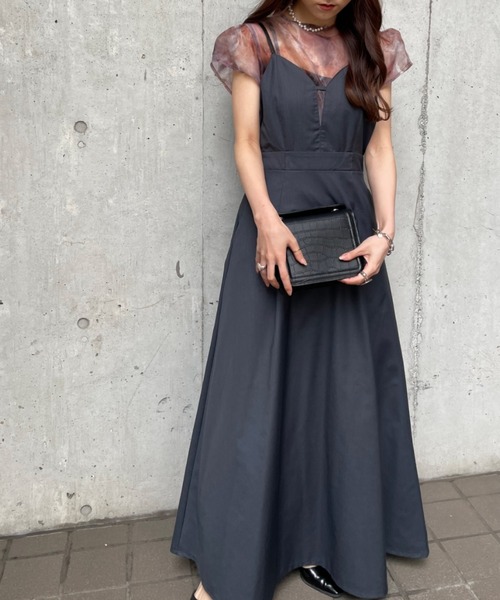 Ezick（エジック）の「レイヤードキャミワンピ（ワンピース・レディース・チャコールグレー/グレイッシュベージュ・FREE）」の18枚目の写真