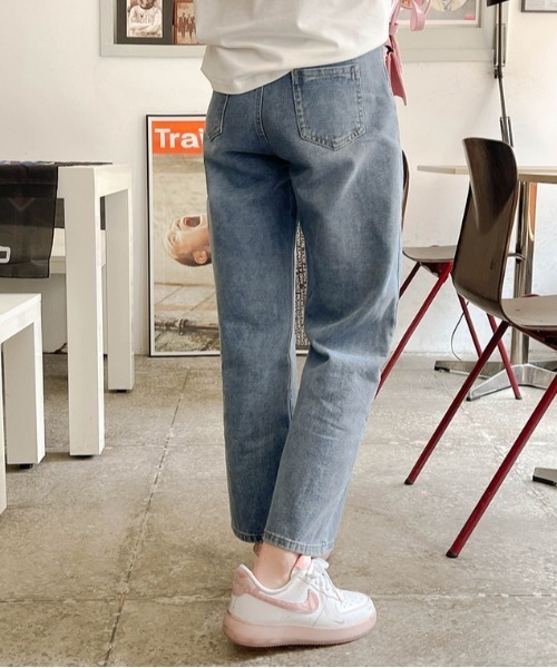 SONA(ソナ)の「SONYUNARA ウォッシングデニムパンツ(デニムパンツ・レディース・ブラック/ブルー・SMALL/MEDIUM/LARGE)」の8枚目の写真
