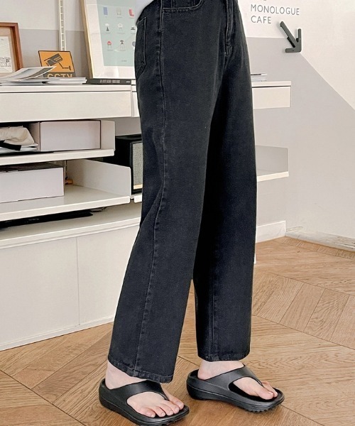 SONA(ソナ)の「SONYUNARA ウォッシングデニムパンツ(デニムパンツ・レディース・ブラック/ブルー・SMALL/MEDIUM/LARGE)」の11枚目の写真