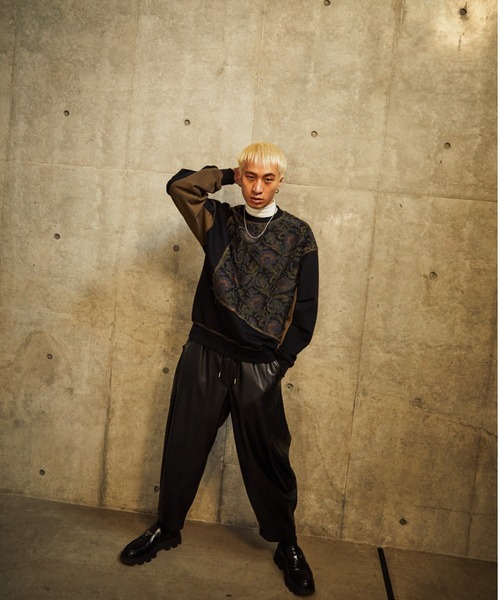 TAUPE（トープ）の「TAUPE/トープ/ブロッキングジャガードルーズスウェット（スウェット・メンズ・ブラック/ベージュ・1/2）」の3枚目の写真