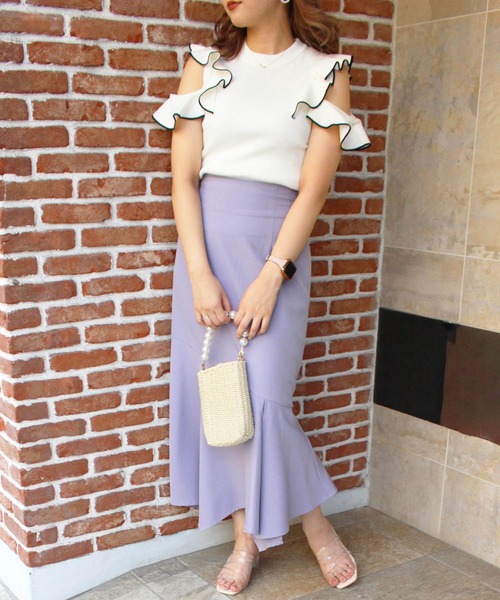 INGNI(イング)の「肩開き配色フリルニット(ニット/セーター・レディース・ホワイト×ブラック/ブラック×ホワイト/グレー系その他/ピンク系2・M)」の6枚目の写真