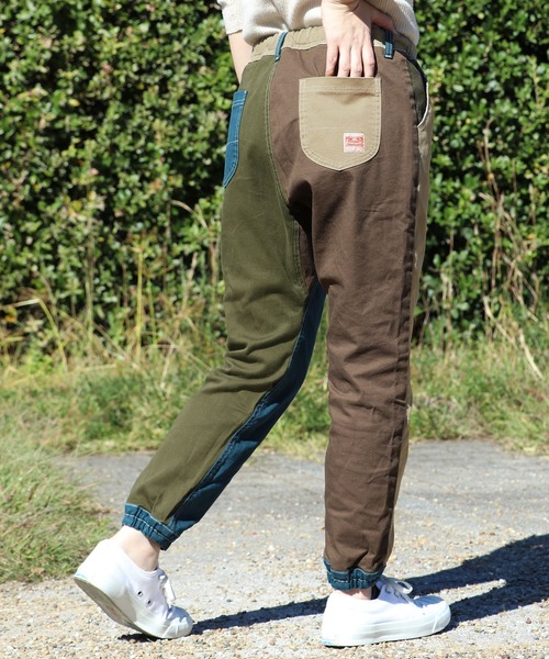 KRIFF MAYER Lady's Collection(クリフメイヤーレディースコレクション)の「マルチカラークライミングジョガー(その他パンツ・レディース・ライトブルー/ネイビー/グリーン/ダークブルー・MEDIUM/LARGE)」の1枚目の写真