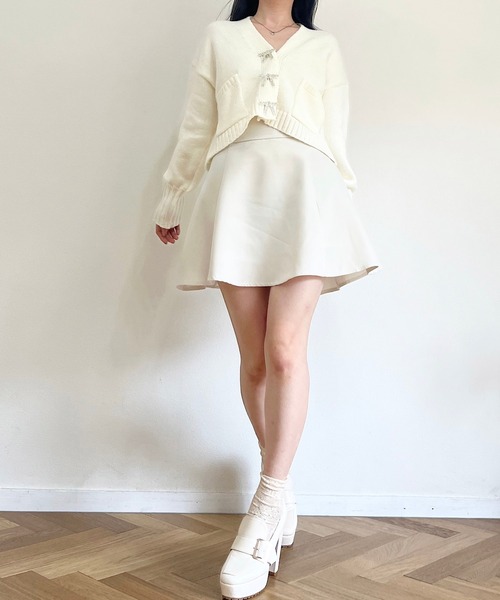 titty＆Co. PETIT（ティティアンドコープティ）の「【titty&Co.PETIT 】リボンボタンVネックカーディガン（カーディガン/ボレロ・レディース・ホワイト/ブルー/ベージュ・FREE）」の12枚目の写真