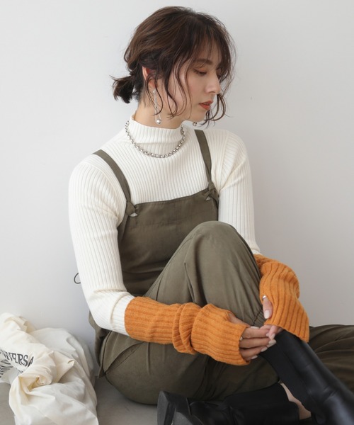 frames RAY CASSIN（フレームスレイカズン）の「WEB限定 リブアームウォーマー バラクラバ/ネックウォーマー別売り（アームカバー・レディース・ブラック系/オートミール/イエロー×グリーン/ターコイズブルー/キャメル/スミクロ・FREE）」の9枚目の写真