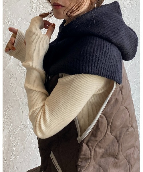 She's Closet（シーズクローゼット）の「バラクラバリブニットフードウォーマー（ネックウォーマー/スヌード・レディース・ブラック/ブラウン/アイボリー/モカ/オレンジ・FREE）」の7枚目の写真