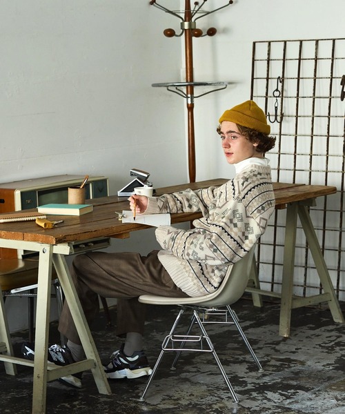 EMMA CLOTHES(エマクローズ)の「ネイティブ柄 ルーズクルーネックプルオーバーニット EMMA CLOTHES(ニット/セーター・メンズ・ダークグリーン系/ブラウン系/アイボリー系/ベージュ系・L/M)」の10枚目の写真