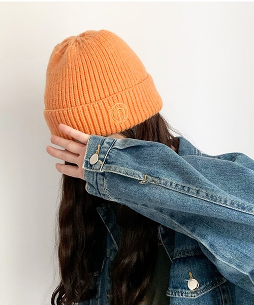 EPICKS（エピックス）の「ロゴ刺繍リブニットキャップ（ニットキャップ/ビーニー・レディース・ブラック/パープル/ピンク/イエロー/オレンジ/ブルー/アイボリー/グリーン・F）」の21枚目の写真