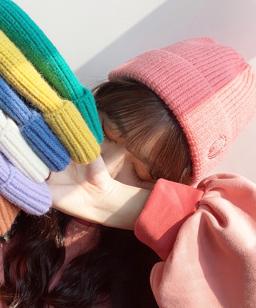 EPICKS（エピックス）の「ロゴ刺繍リブニットキャップ（ニットキャップ/ビーニー・レディース・ブラック/パープル/ピンク/イエロー/オレンジ/ブルー/アイボリー/グリーン・F）」の17枚目の写真