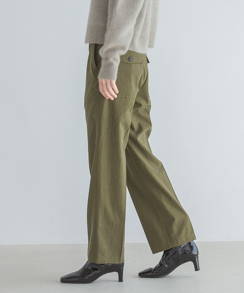 A part by(アパートバイ)の「センタープレスベイカーパンツ 164802(その他パンツ・レディース・ベージュ/カーキ・MEDIUM/LARGE)」の6枚目の写真