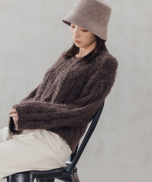 Andemiu（アンデミュウ）の「フェザーケーブルニット169115（ニット