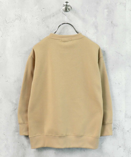 THE CASUAL(カジュアル)の「選べる18カラー裏起毛BIGトレーナー(スウェット・キッズ・グレー系/ブラック/キャメル/チャコール/グレー系5/ダークグリーン/ベージュ/グレー系1/グレイッシュベージュ/ベージュ系/オートミール/杢グレー/ダークグリーン系/ヘザーチャコール/グレー系2/ネイビー/グレー系4/グレー系3・140cm/110cm/130cm/160cm/120cm/150cm)」の20枚目の写真