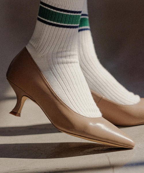 BAYFLOW(ベイフロー)の「【靴職人監修】匠パンプス(パンプス・レディース・ベージュ/ブラック/ダークグリーン系/ブラック系/ブラウン系・X-SMALL/SMALL/MEDIUM/LARGE/X-LARGE)」の20枚目の写真