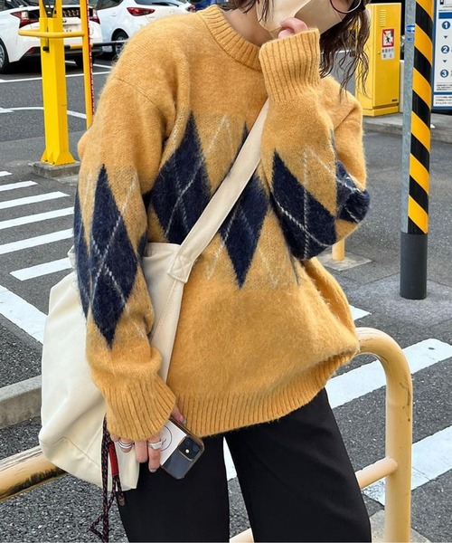 CPCM（シーピーシーエム）の「アーガイル起毛ニットプルオーバー（ニット/セーター・メンズ・マスタード/ブラック/アイボリー/グリーン・LARGE/MEDIUM）」の4枚目の写真