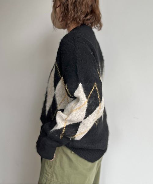 CPCM（シーピーシーエム）の「アーガイル起毛ニットプルオーバー（ニット/セーター・メンズ・マスタード/ブラック/アイボリー/グリーン・LARGE/MEDIUM）」の15枚目の写真