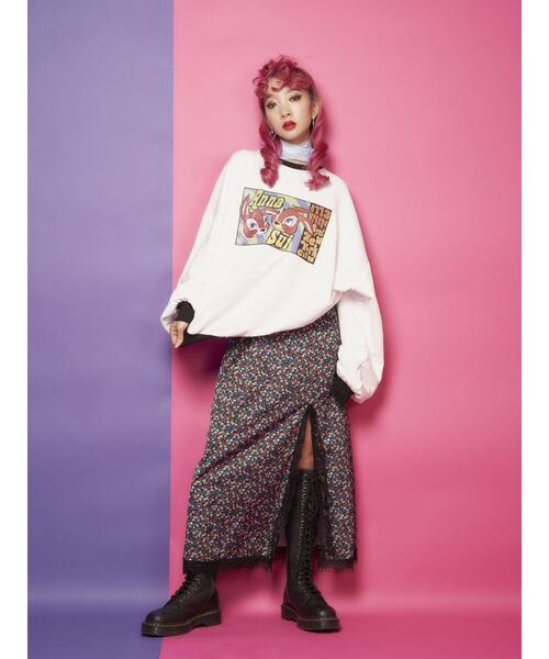 jouetie（ジュエティ）の「ANNA SUI KOZIKトリムプルオーバー【コラボ/スウェット】（スウェット・レディース・ブルー/オフホワイト/ブラック・MEDIUM）」の12枚目の写真