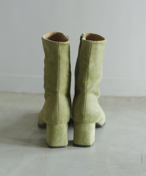 Kastane（カスタネ）の「フェイクスウェードスクエアブーツ（ブーツ・レディース・グリーン/アイボリー・37/38/39）」の16枚目の写真