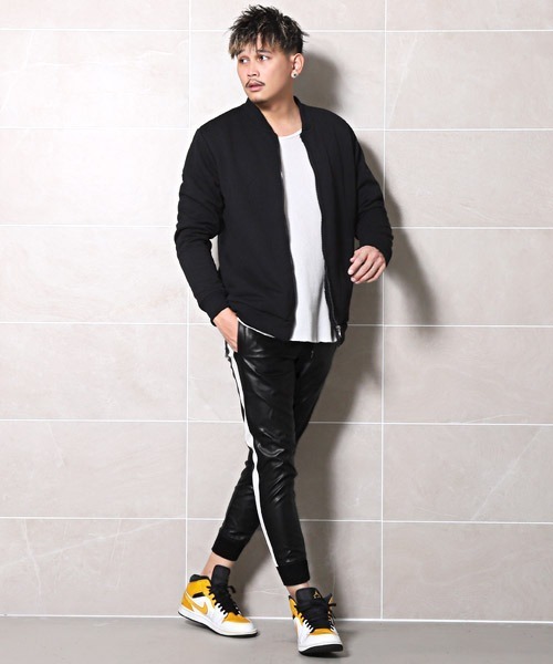 LUXSTYLE(ラグスタイル)の「PUレザージョガーパンツ(その他パンツ・メンズ・ブラック×ホワイト/ブラック×ブラック・M/XL/L)」の9枚目の写真