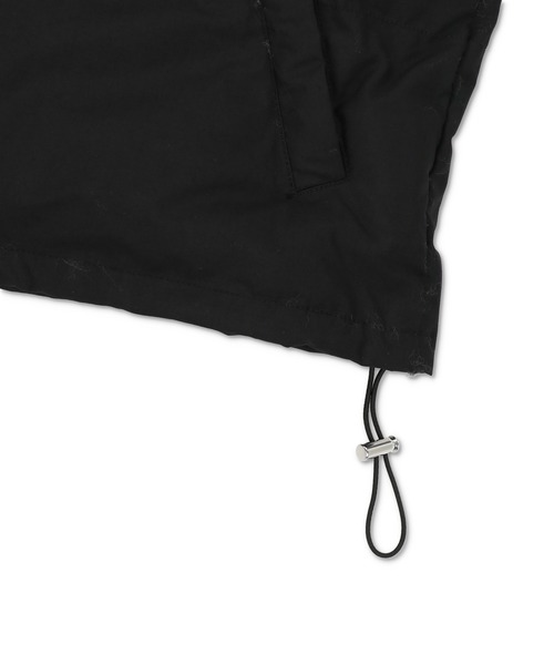 SPINNS（スピンズ）の「【ビックシルエット】ジップアップ フェイクダウンベスト（ダウンベスト・メンズ・ブラック・ONESIZE）」の8枚目の写真