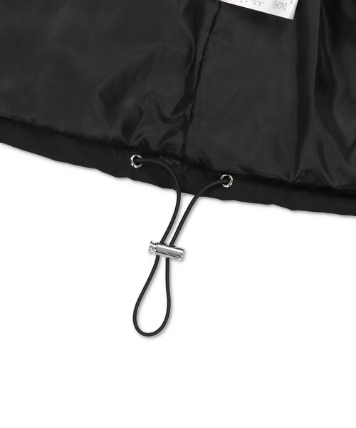 SPINNS（スピンズ）の「【ビックシルエット】ジップアップ フェイクダウンベスト（ダウンベスト・メンズ・ブラック・ONESIZE）」の10枚目の写真