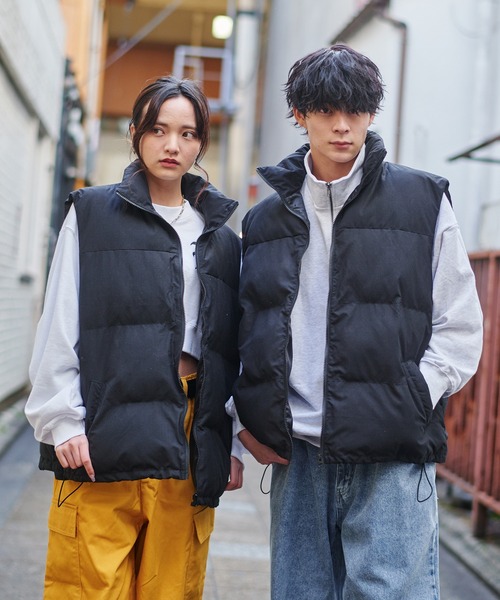 SPINNS（スピンズ）の「【ビックシルエット】ジップアップ フェイクダウンベスト（ダウンベスト・メンズ・ブラック・ONESIZE）」の15枚目の写真