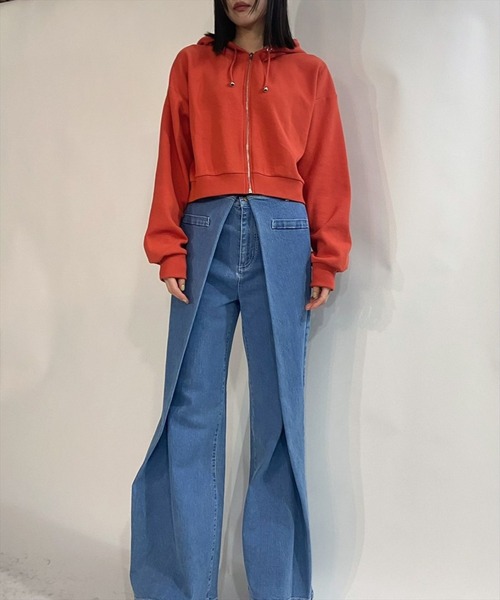 REDYAZEL（レディアゼル）の「ドルマンジップパーカー（パーカー・レディース・オフホワイト/サックスブルー/ネイビー/オレンジ・FREE）」の10枚目の写真