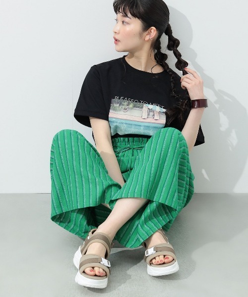 BEAMS HEART(ビームスハート)の「BEAMS HEART / スニーカーサンダル(サンダル・レディース・ブラック/カーキ/オフホワイト/ホワイト系その他5/オリーブ・SMALL/MEDIUM/LARGE)」の1枚目の写真