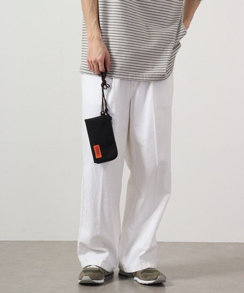 UNIVERSAL OVERALL（ユニバーサルオーバーオール）の「UNIVERSAL OVERALL ネックウォレット（財布・メンズ・ブルー/ブラック/オレンジ/レッド・FREE）」の7枚目の写真