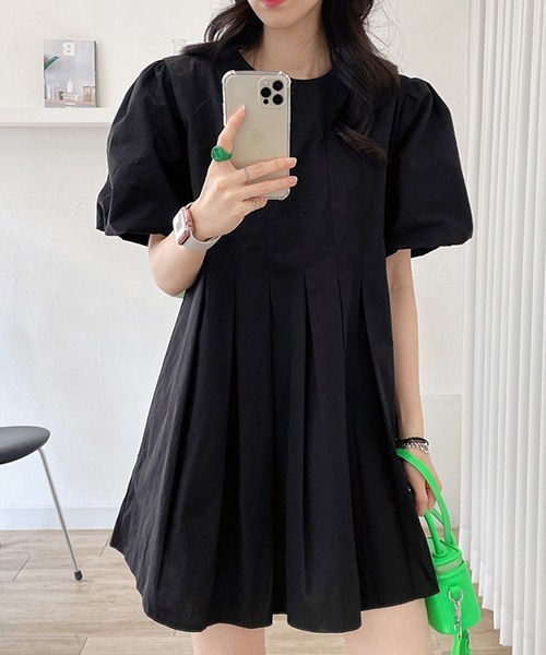FREE STYLISTS(フリー スタイリスト)の「YUGA_YGMC ランタンスリーブ フレアミニワンピース(ワンピース・レディース・ブラック/オフホワイト/ホワイト・FREE)」の1枚目の写真