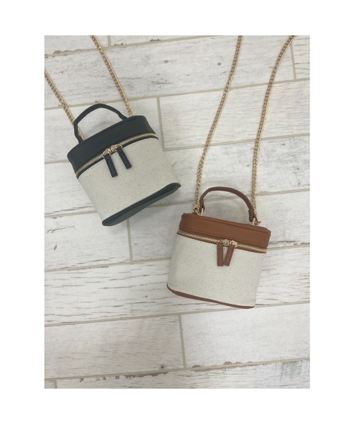 INGNI(イング)の「キャンバス×合皮ショルダー(ショルダーバッグ・レディース・ホワイト系その他/ホワイト系その他6・ONE SIZE)」の3枚目の写真