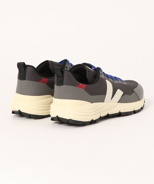 LOUNGEDRESS（ラウンジドレス）の「【VEJA/ヴェジャ】スニーカー DEKKAN（スニーカー・レディース・キャメル/チャコールグレー・38/39/37）」の3枚目の写真