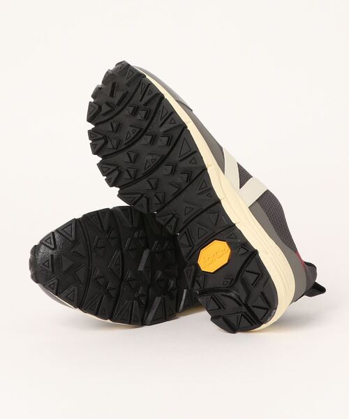 LOUNGEDRESS（ラウンジドレス）の「【VEJA/ヴェジャ】スニーカー DEKKAN（スニーカー・レディース・キャメル/チャコールグレー・38/39/37）」の4枚目の写真