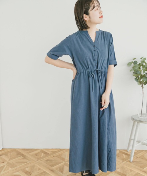 ITEMS URBANRESEARCH（アイテムズ アーバンリサーチ）の「ドライコットンワンピース（ワンピース・レディース・チャコールグレー/モカ/ブルー/レッド系その他・FREE）」の3枚目の写真