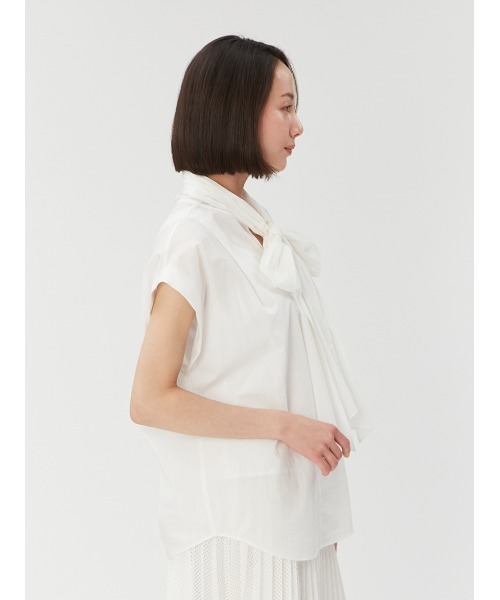 FRAY I.D(フレイアイディー)の「ボウタイノースリーブブラウス(シャツ/ブラウス・レディース・ホワイト/ライトブルー/ブラウン・FREE)」の17枚目の写真