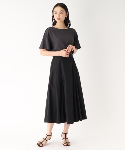 OPAQUE.CLIP(オペークドットクリップ)の「◆パイピングフレアスリーブブラウス【イージーケア/洗濯機洗い可】(シャツ/ブラウス・レディース・チャコールグレー/ブラック系4/キャメル/ホワイト系7・36/38/40/42)」の5枚目の写真