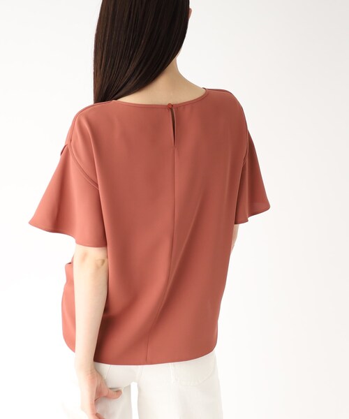 OPAQUE.CLIP(オペークドットクリップ)の「◆パイピングフレアスリーブブラウス【イージーケア/洗濯機洗い可】(シャツ/ブラウス・レディース・チャコールグレー/ブラック系4/キャメル/ホワイト系7・36/38/40/42)」の21枚目の写真