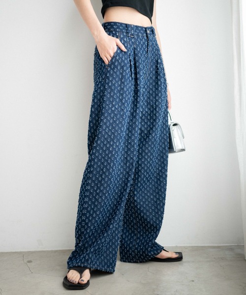 WEGO（ウィゴー）の「WEGO/パンチングデニムタックバギーパンツ（デニムパンツ・レディース・ダークインディゴブルー・FREE）」の10枚目の写真